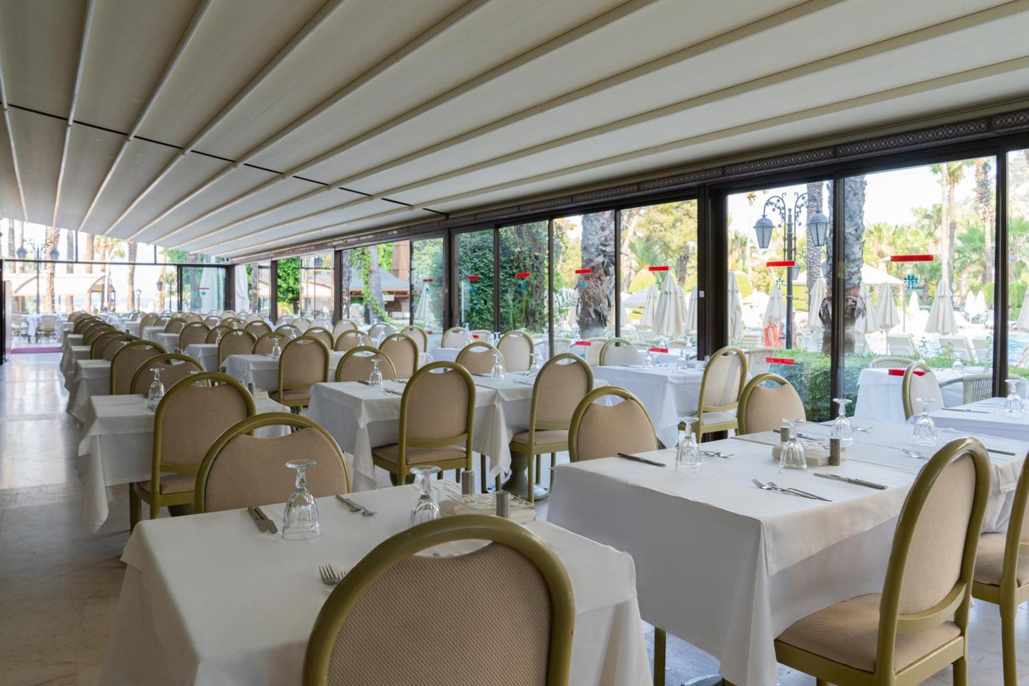Otel Aqua 5*